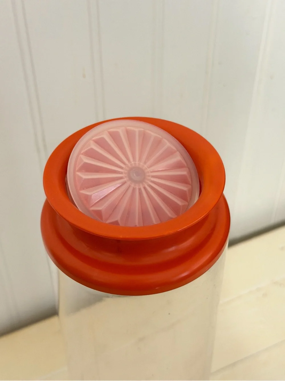 Vintage Tupperware 7 Cup Spaghetti Pasta Keeper Clear Canister Orange Push Top